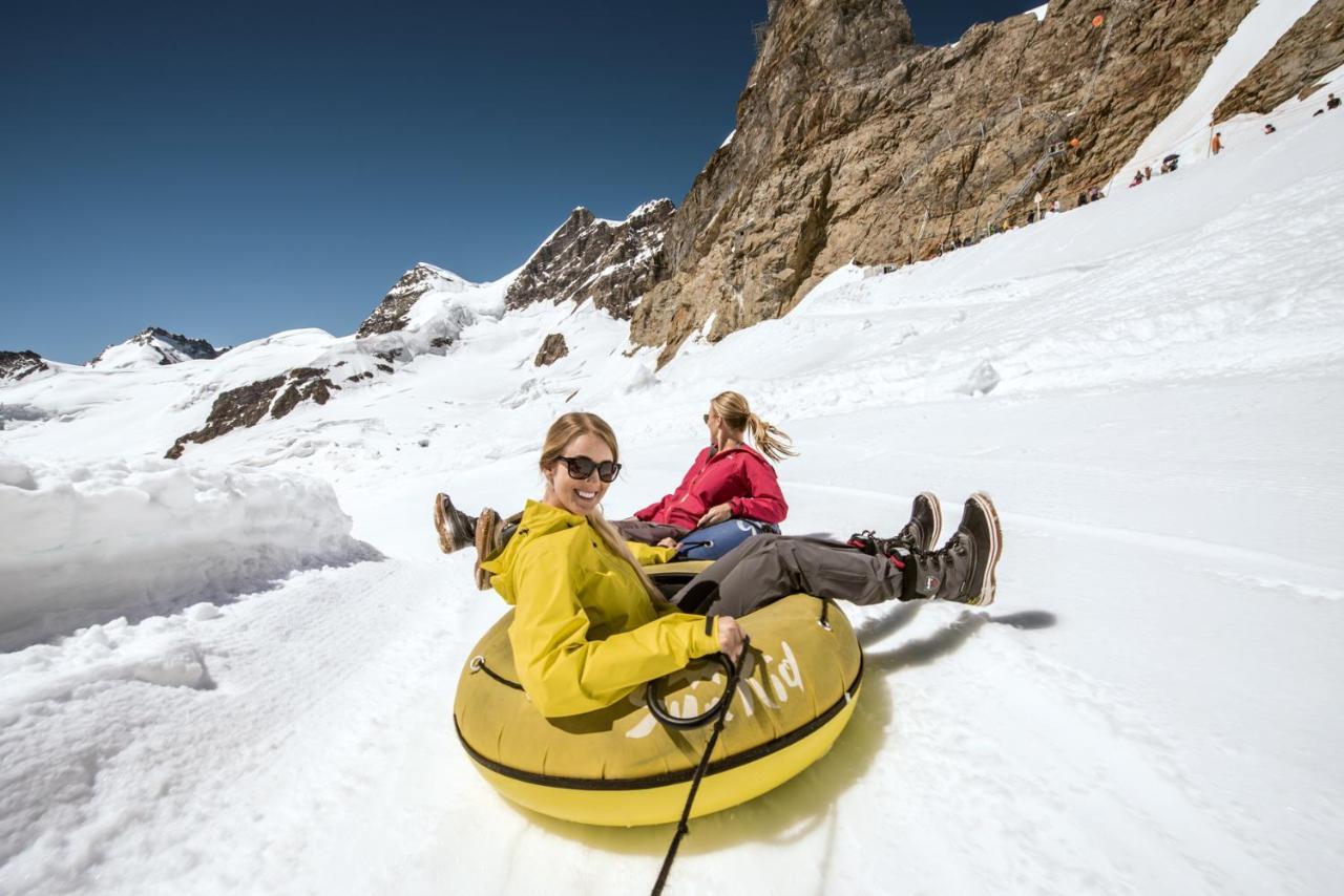 Albergue Schutzenbach Backpackers For Adults 18-35 Lauterbrunnen Exterior foto